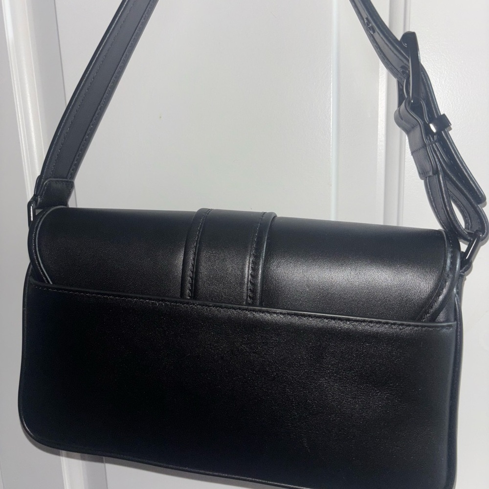 Michael kors Black Leather Shoulder Bag - Picture 2 of 2